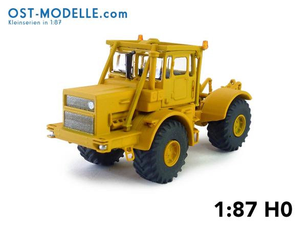 Traktor Kirovets K701 gelb ohne Motorverkleidung mit Überrollbügel